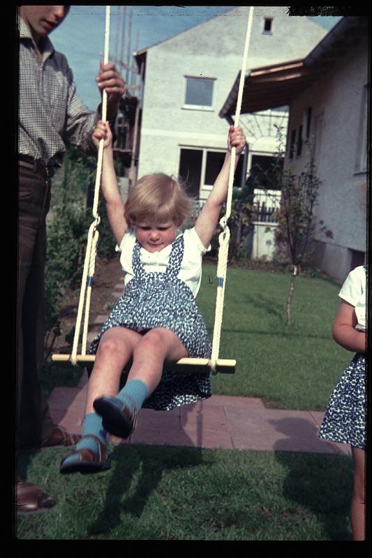 28.Regensburg jun 1966 Marion.JPG